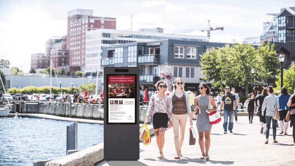 Outdoor Free Standing Kiosk — primjena u prostoru 1